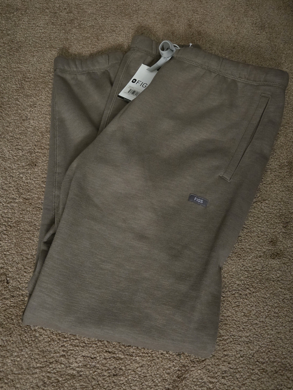 FIGS Women's Off Shift Jogger Sweatpants. SZ Med NWT